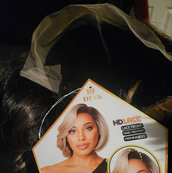 Zury Sis Diva Lace Front Wig-Woody (SOM RT Pecan) - Picture 13 of 16